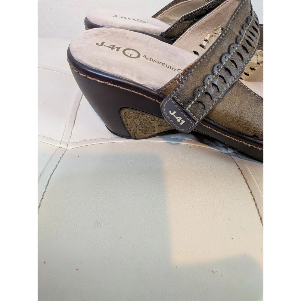 J-41 Adventure On American Olive Green Laser Cut Wedge Sandals KJ12AME58  7.5‎